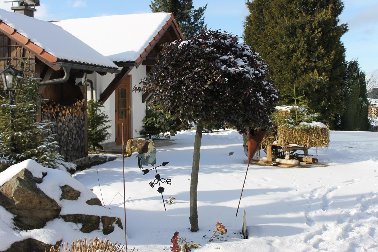 Landhotel Kastanienhof Georgenberg Dış mekan fotoğraf