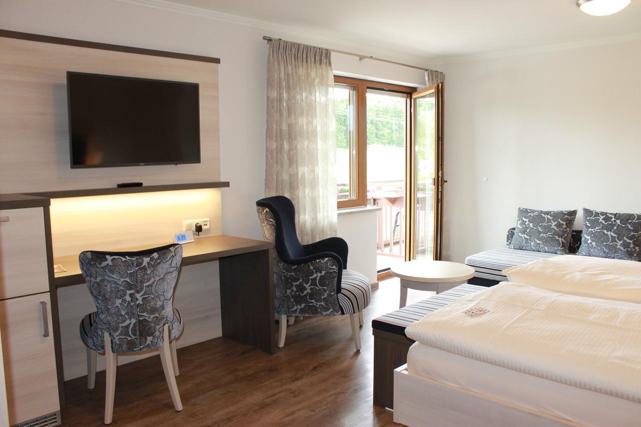 Landhotel Kastanienhof Georgenberg Dış mekan fotoğraf
